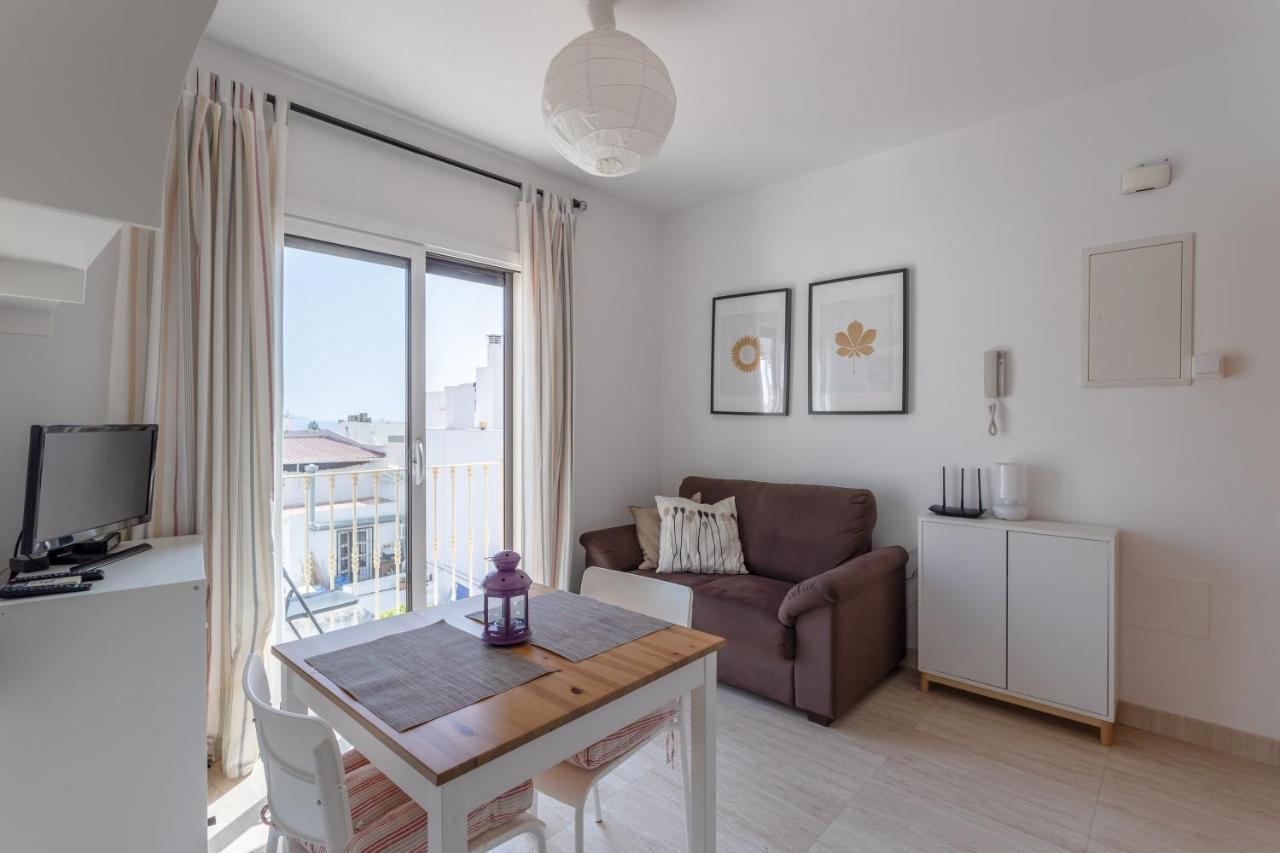 Apartamento Corazon De 内尔哈 外观 照片